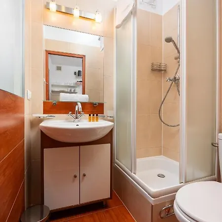 Kino Femina Comfort By Bookinghost Varsovie