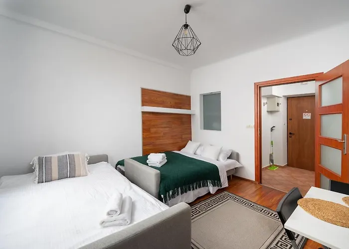 Kino Femina Comfort By Bookinghost Warszawa