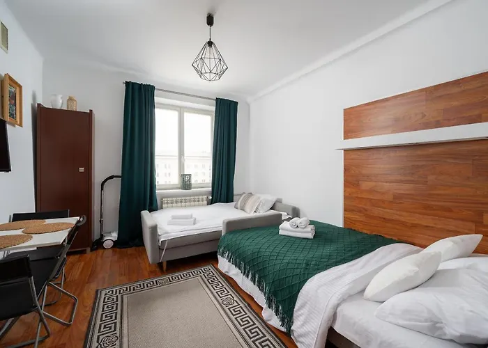 Kino Femina Comfort By Bookinghost Lejlighed