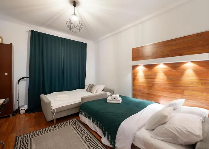 Kino Femina Comfort By Bookinghost Lejlighed