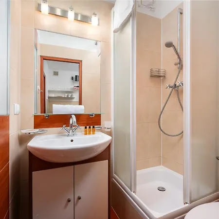 Apartment Kino Femina Comfort By Bookinghost